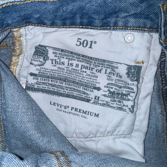 Levi's 501 shorts - Picture 4 of 5